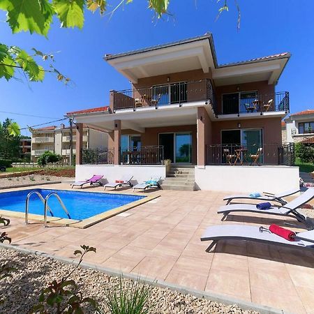 Villa Nerium Malinska Εξωτερικό φωτογραφία