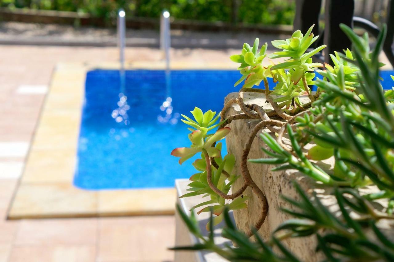 Villa Nerium Malinska Εξωτερικό φωτογραφία