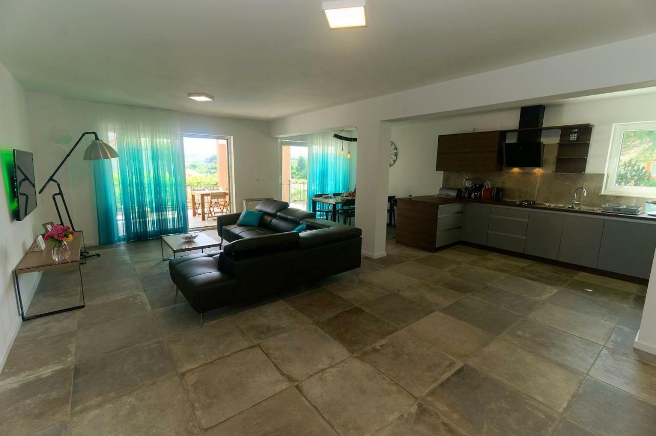 Villa Nerium Malinska Εξωτερικό φωτογραφία