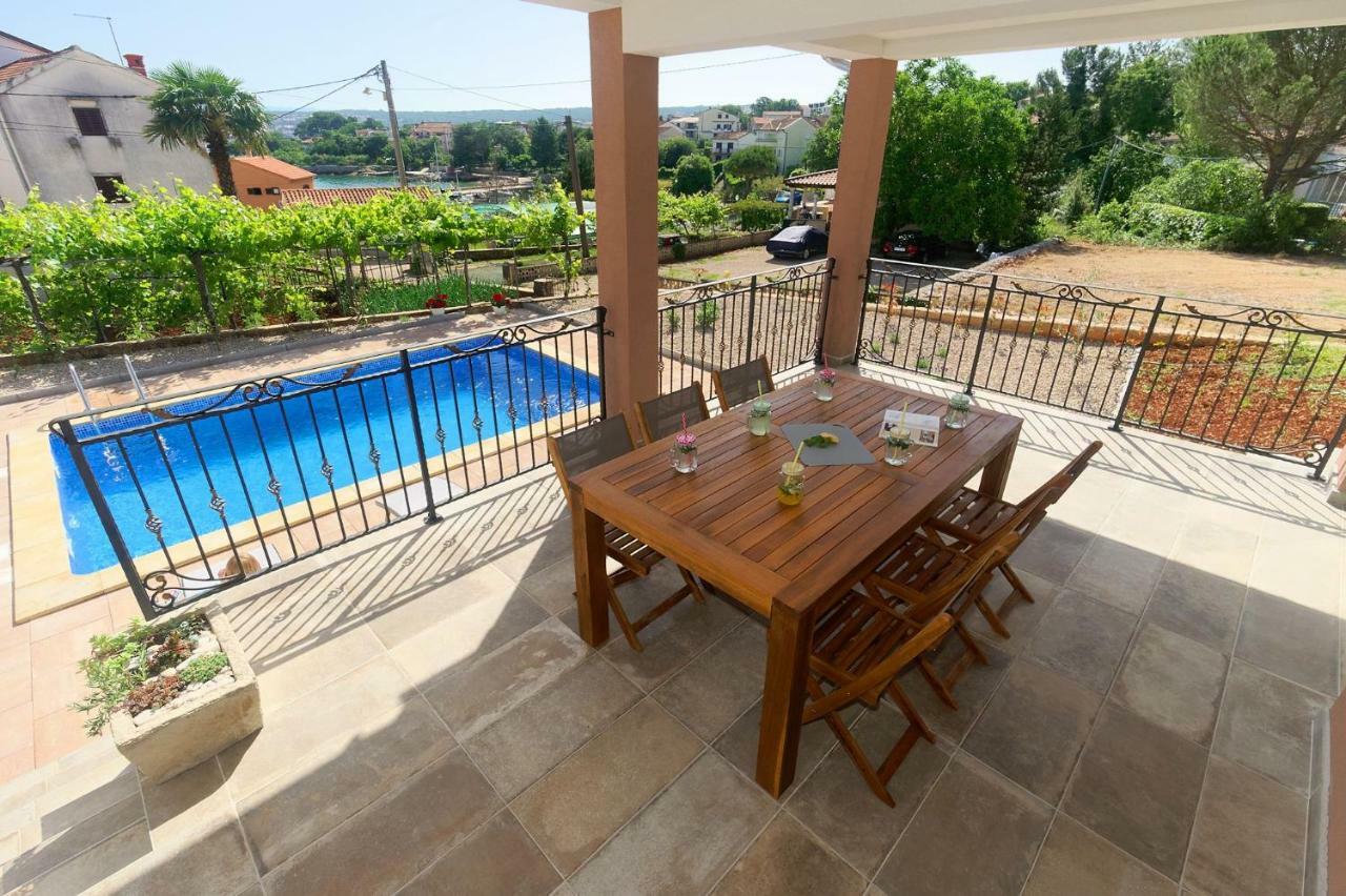 Villa Nerium Malinska Εξωτερικό φωτογραφία